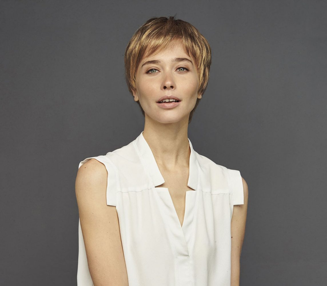 CAROLINE 8A 14 26 IMG 4124